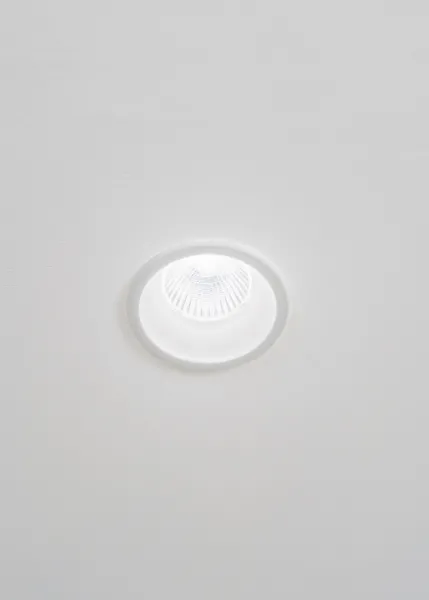 SPOT FIXO EMBUTIDO - 14W - 15 GRAUS - WAL...